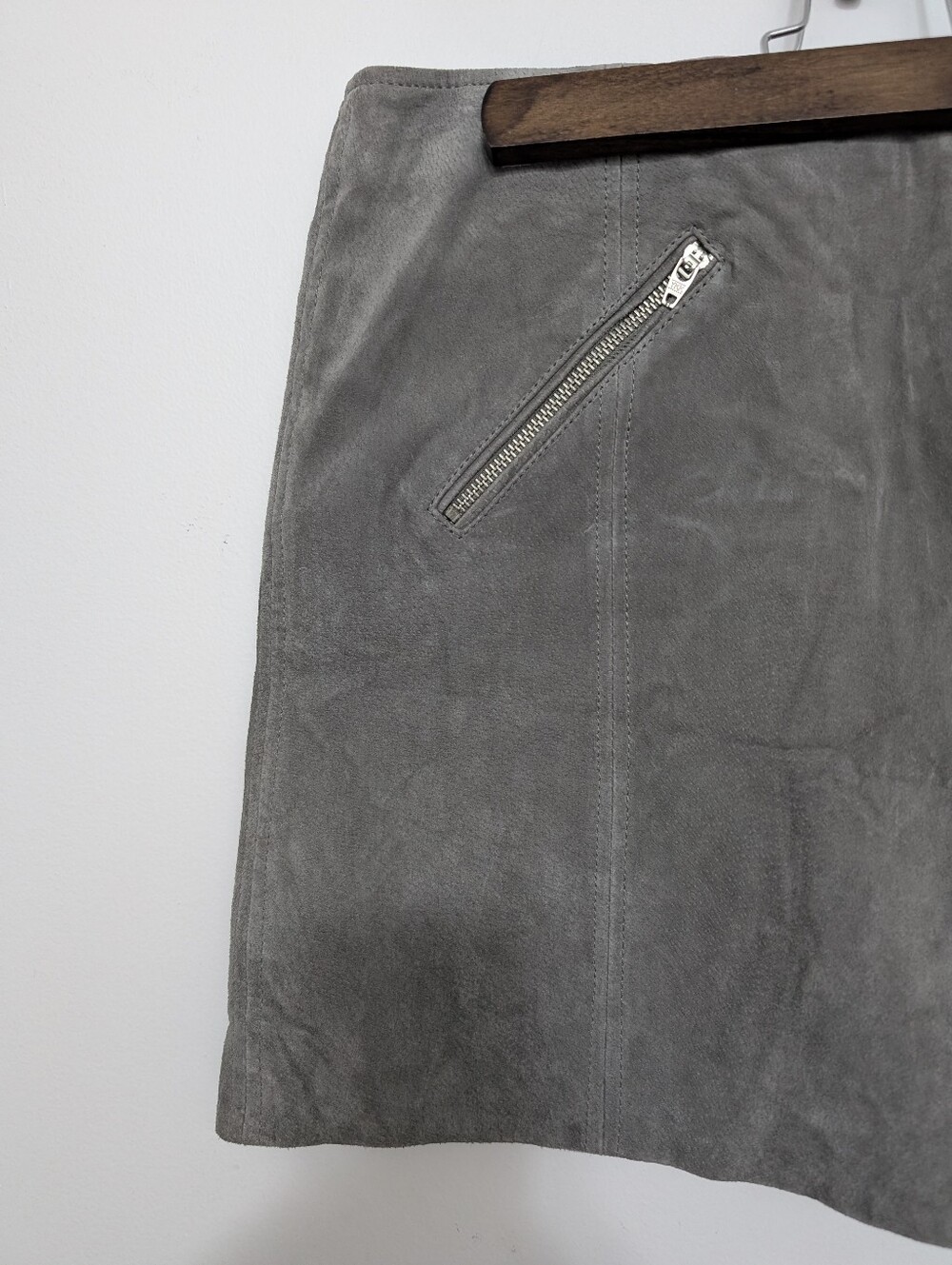 New Blank nyc Leather Medium Mini Skirt Nordstrom Grey Genuine Suede Fitted Boho